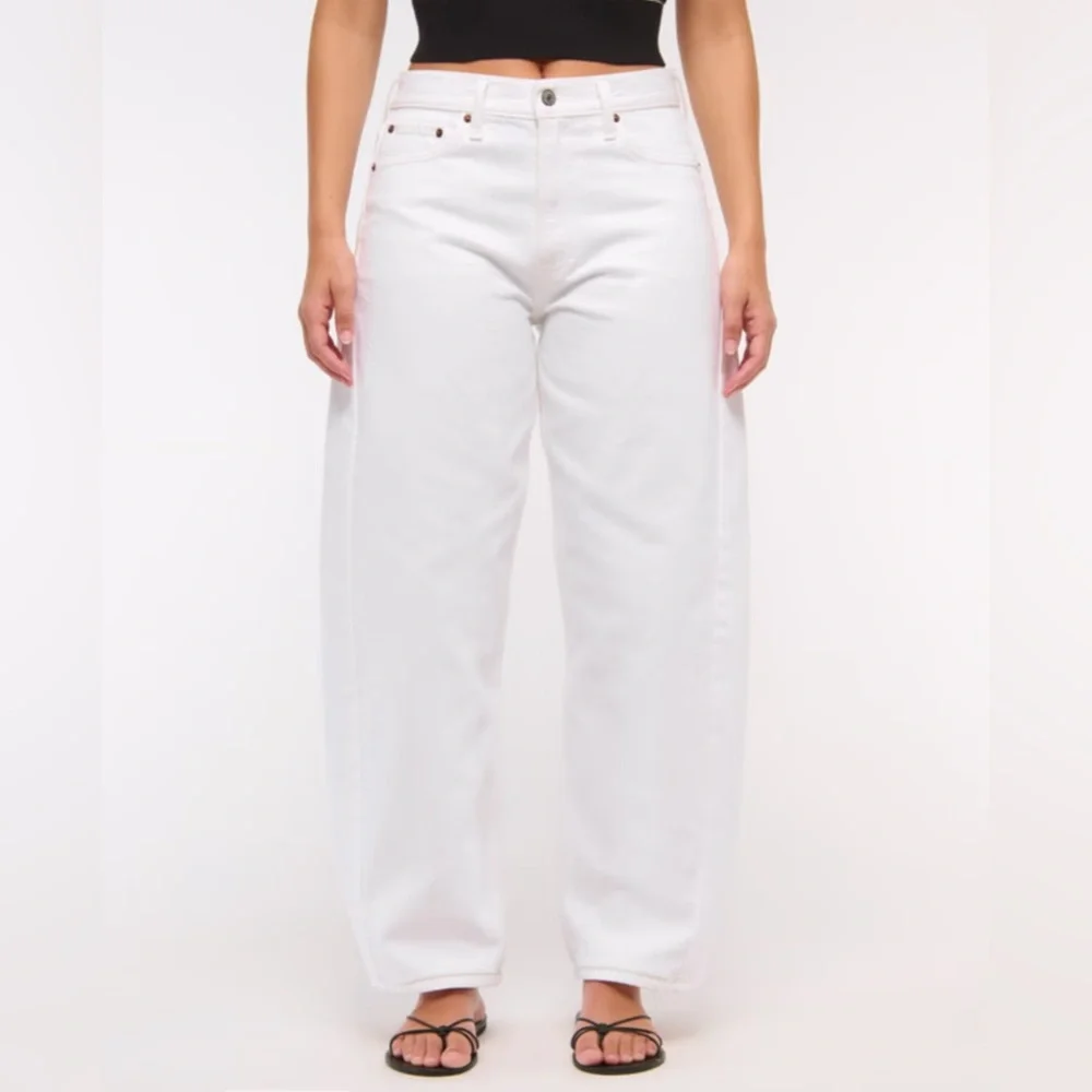 Abercrombie & Fitch White Barrel Jeans sz 24 - Picture 3 of 9